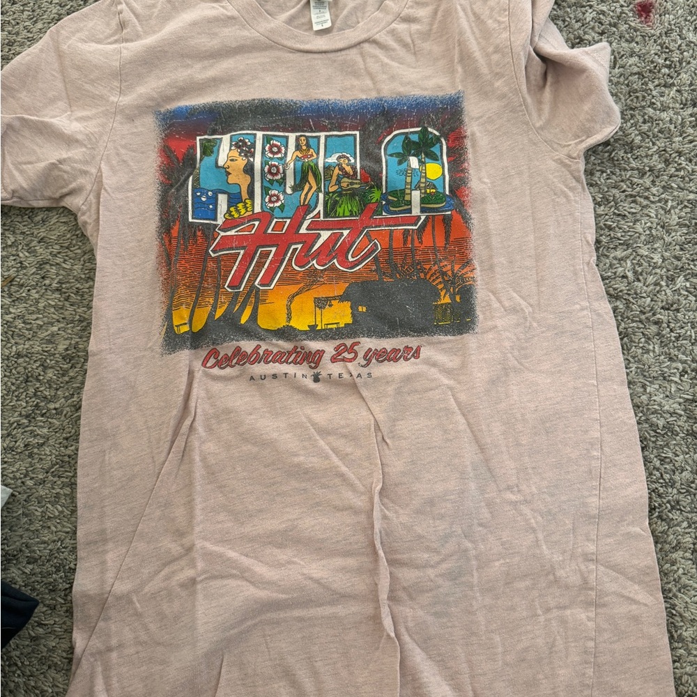 Hula Hut tee